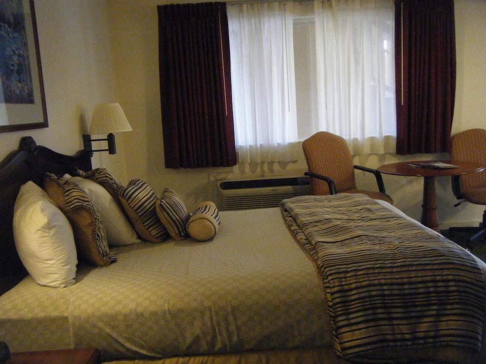 Rodeway Inn Near Downtown Μοντερέι Εξωτερικό φωτογραφία